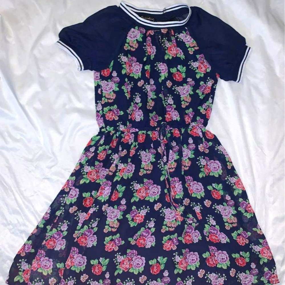 Disorderly Girls Dress Size 10 Blue Floral